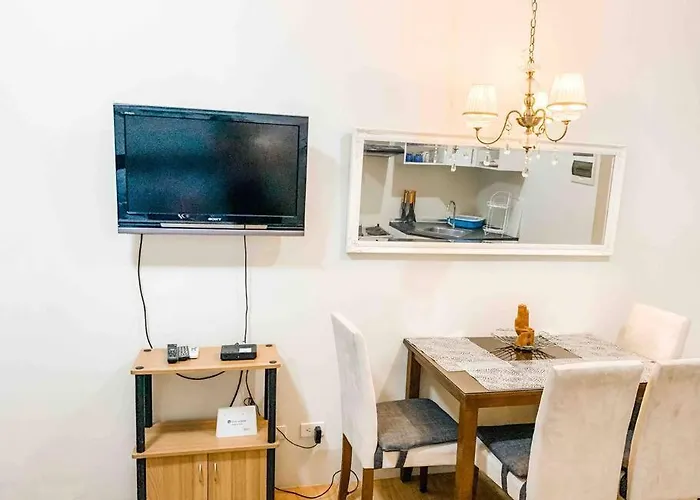 Apartment In Avida Towers It Park *